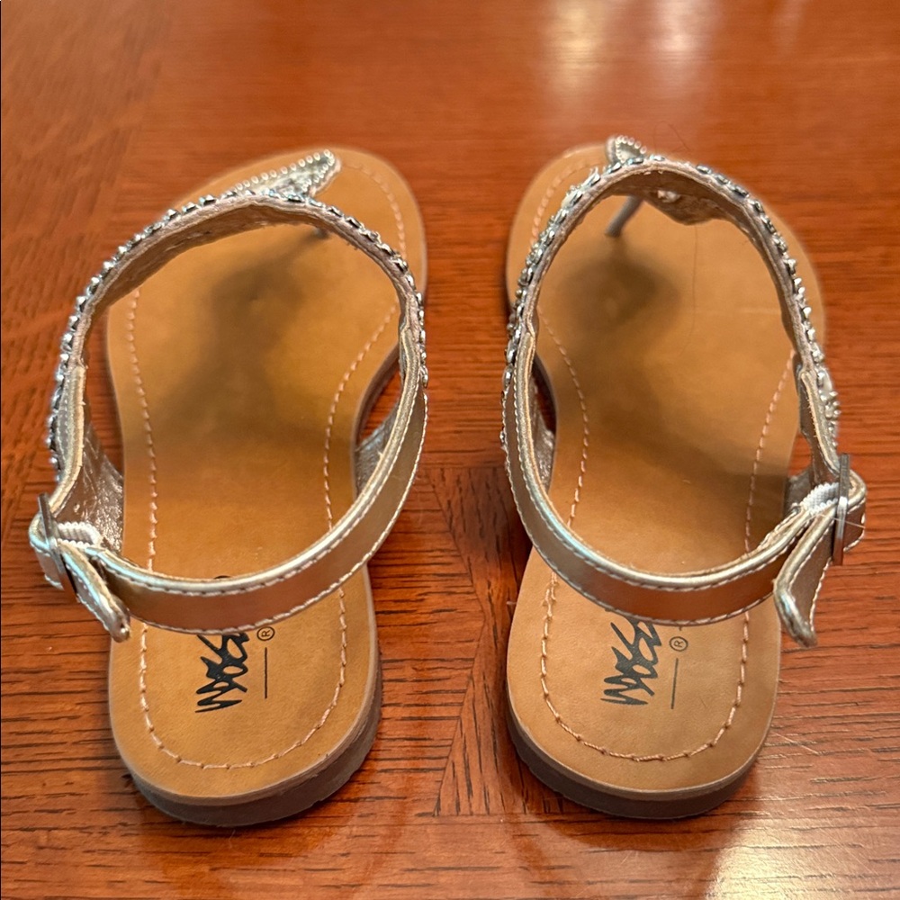 Mossimo Raegan Beaded T-Strap Sandals - Picture 8 of 12